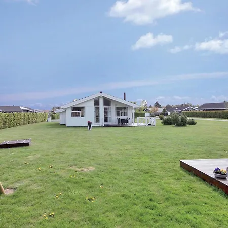Traumhaftes Haus In Hadsund Mit Sauna Ferienhaus *