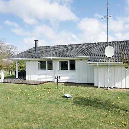 Traumhaftes Haus In Hadsund Mit Sauna Hadsund